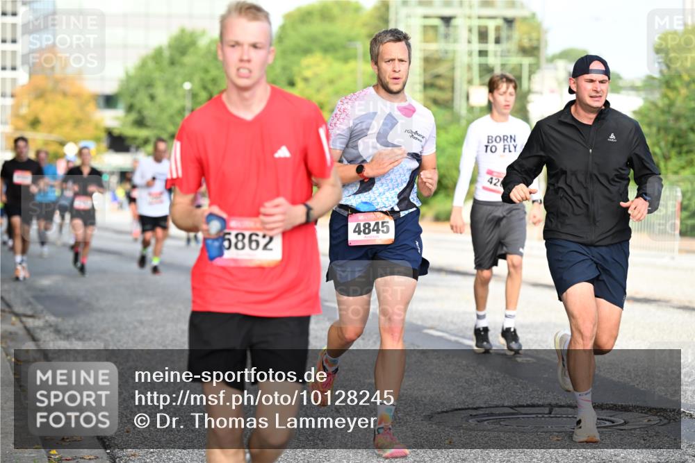 06.09.2026 - CURREX Alsterlauf Dr. Thomas Lammeyer http://msf.ph/oto/10128245 06.09.2026 09:48:45 Laufen 426, 5862, 4845 meine-sportfotos.de