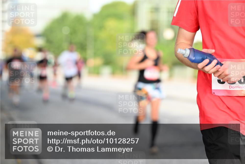 06.09.2026 - CURREX Alsterlauf Dr. Thomas Lammeyer http://msf.ph/oto/10128257 06.09.2026 09:48:46 Laufen  meine-sportfotos.de