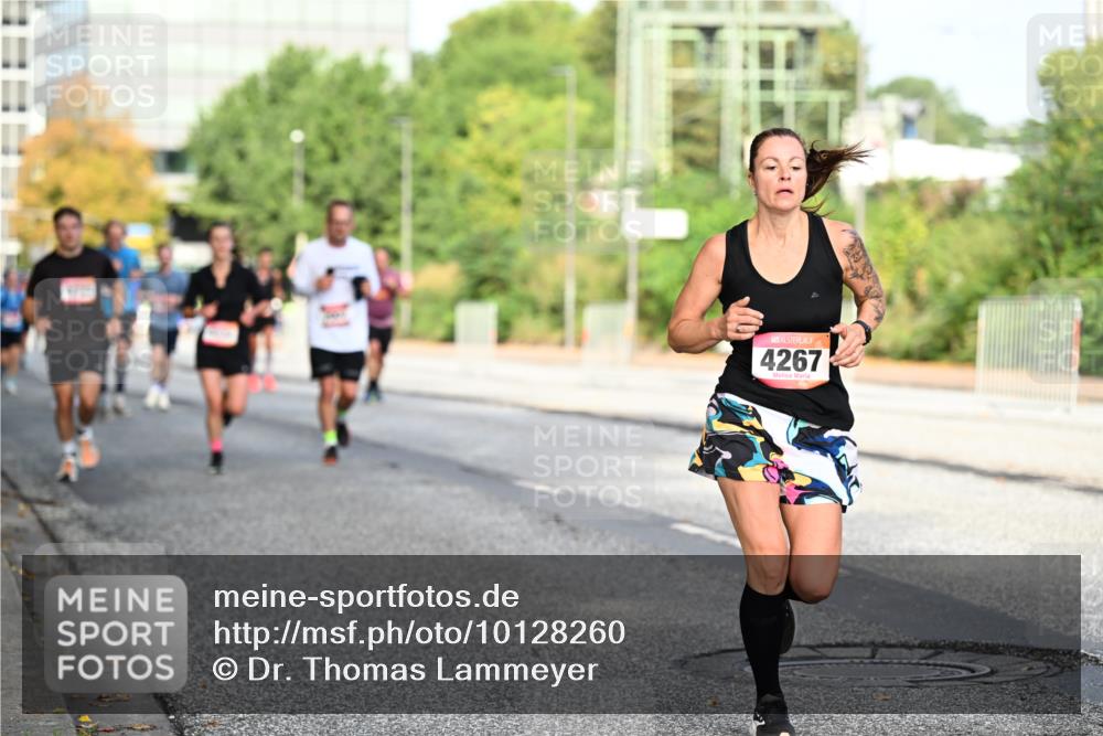 06.09.2026 - CURREX Alsterlauf Dr. Thomas Lammeyer http://msf.ph/oto/10128260 06.09.2026 09:48:47 Laufen 4267 meine-sportfotos.de