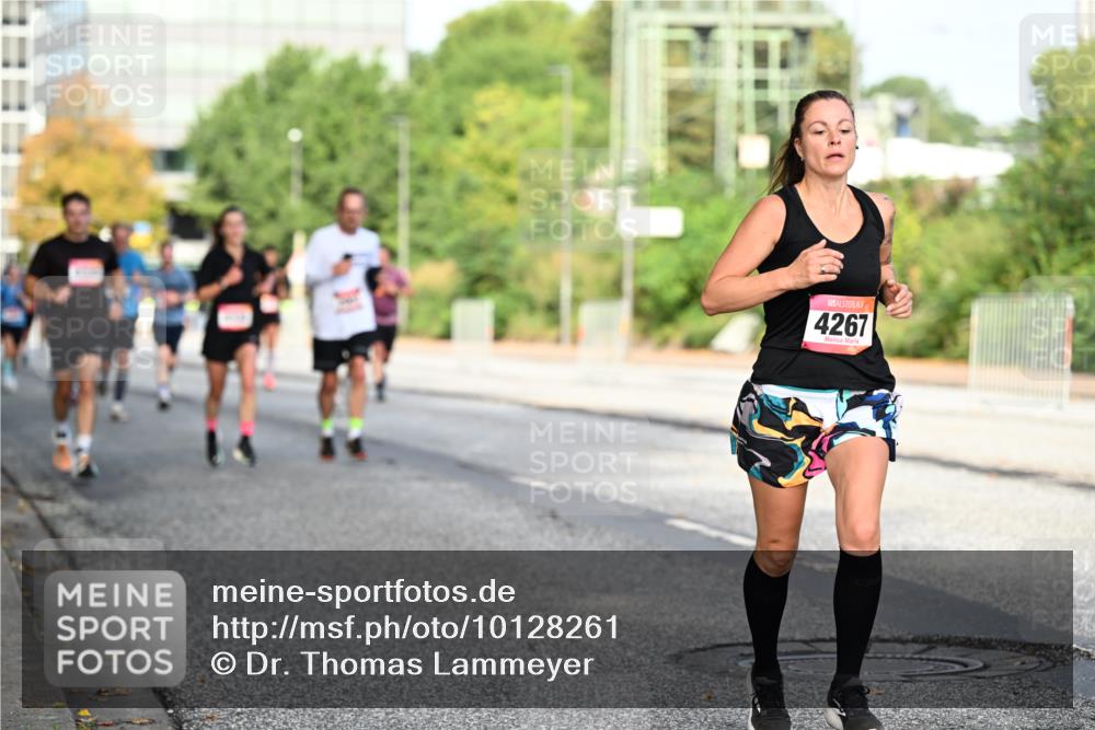 06.09.2026 - CURREX Alsterlauf Dr. Thomas Lammeyer http://msf.ph/oto/10128261 06.09.2026 09:48:47 Laufen 4267 meine-sportfotos.de