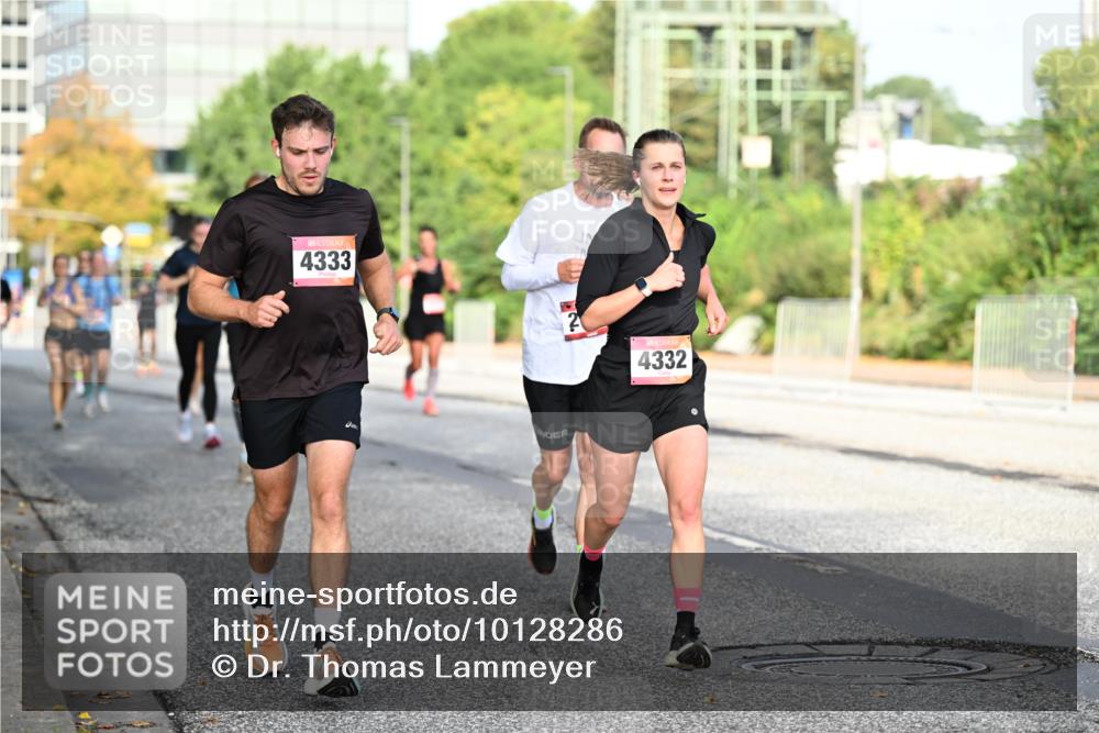 06.09.2026 - CURREX Alsterlauf Dr. Thomas Lammeyer http://msf.ph/oto/10128286 06.09.2026 09:48:50 Laufen 4333, 4332 meine-sportfotos.de