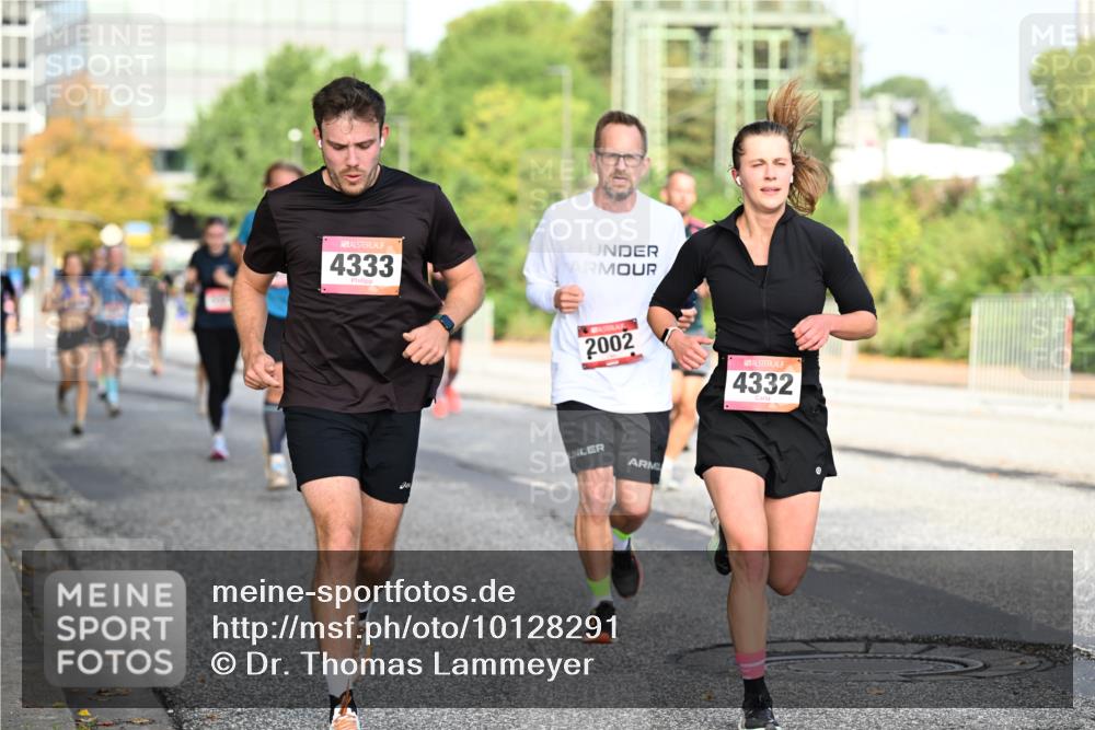 06.09.2026 - CURREX Alsterlauf Dr. Thomas Lammeyer http://msf.ph/oto/10128291 06.09.2026 09:48:51 Laufen 4333, 2002, 4332 meine-sportfotos.de