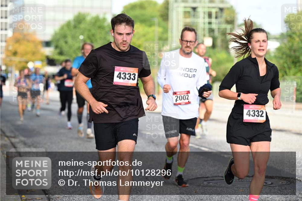 06.09.2026 - CURREX Alsterlauf Dr. Thomas Lammeyer http://msf.ph/oto/10128296 06.09.2026 09:48:51 Laufen 4333, 2002, 4332 meine-sportfotos.de