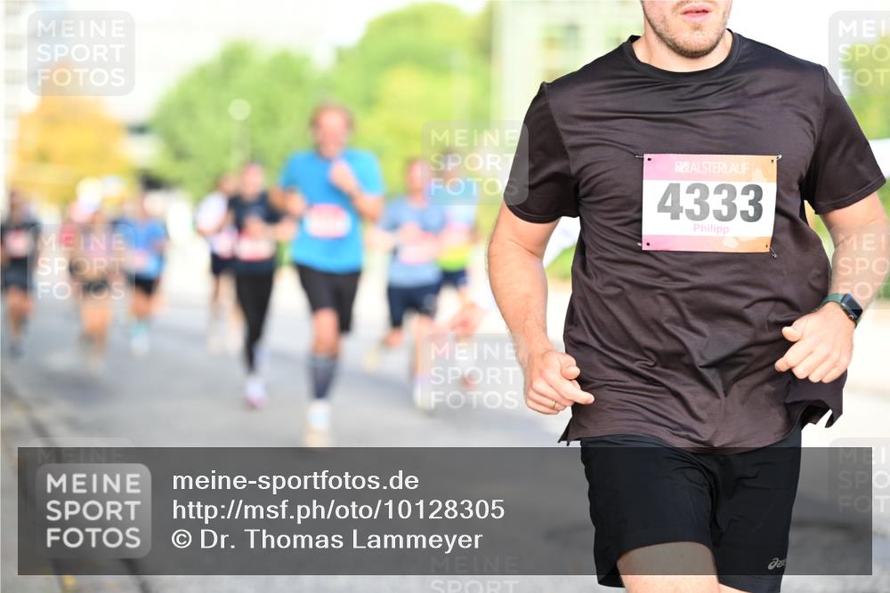 06.09.2026 - CURREX Alsterlauf Dr. Thomas Lammeyer http://msf.ph/oto/10128305 06.09.2026 09:48:52 Laufen 4333 meine-sportfotos.de