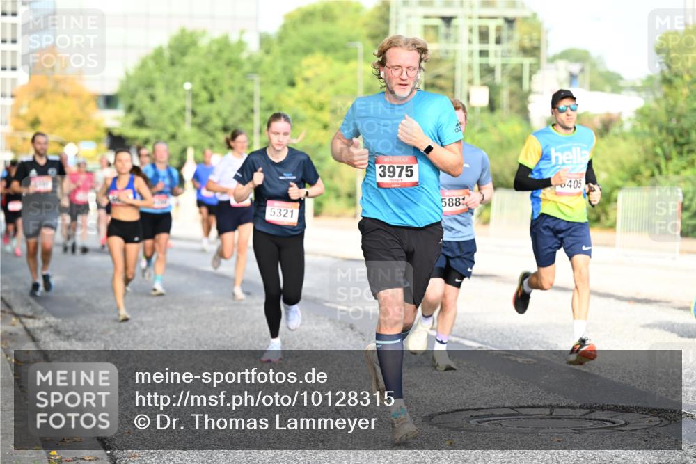 06.09.2026 - CURREX Alsterlauf Dr. Thomas Lammeyer http://msf.ph/oto/10128315 06.09.2026 09:48:53 Laufen 5321, 3975, 588, 405 meine-sportfotos.de