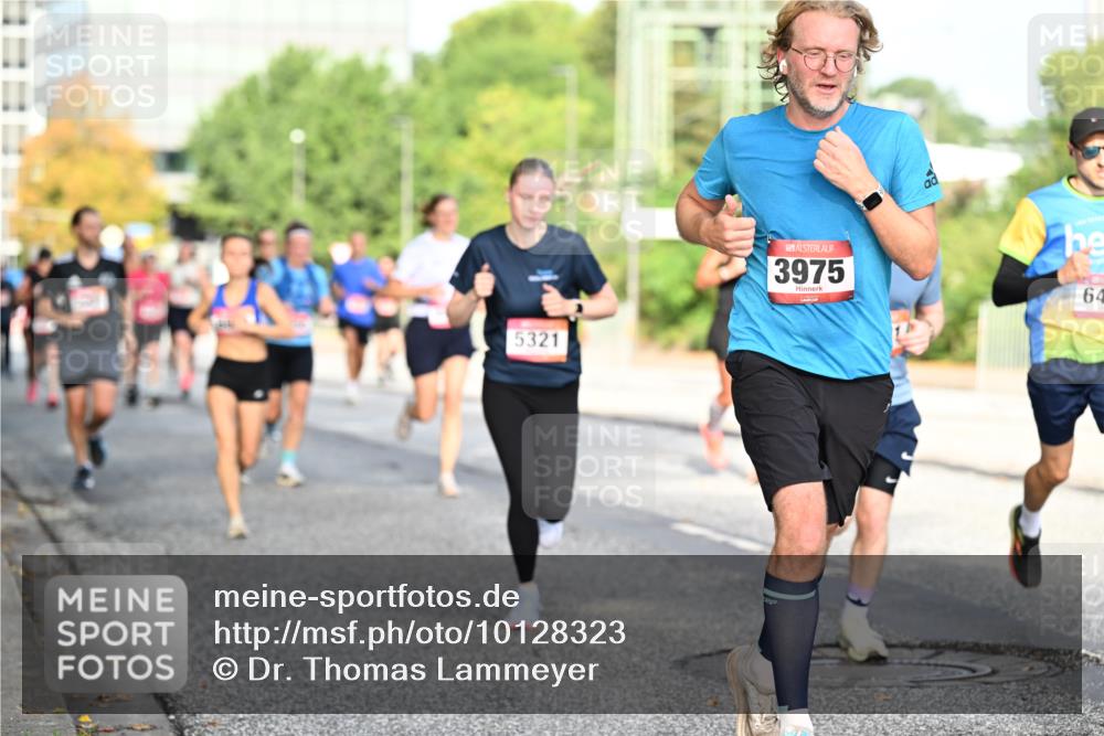 06.09.2026 - CURREX Alsterlauf Dr. Thomas Lammeyer http://msf.ph/oto/10128323 06.09.2026 09:48:54 Laufen 5321, 3975, 64 meine-sportfotos.de