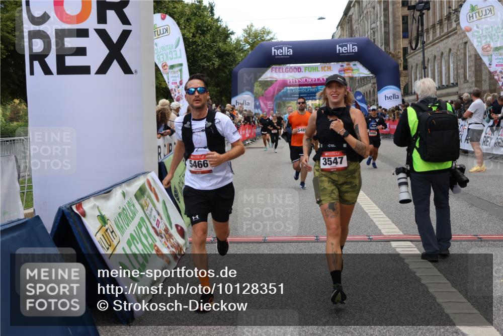 06.09.2026 - CURREX Alsterlauf Strokosch-Dieckow http://msf.ph/oto/10128351 06.09.2026 10:02:06 Ziel 2113, 2775, 3090, 3547, 3585, 3883, 4097, 4127, 4734, 5013, 5265, 5466, 5485, 5769, 6208, 8175 meine-sportfotos.de