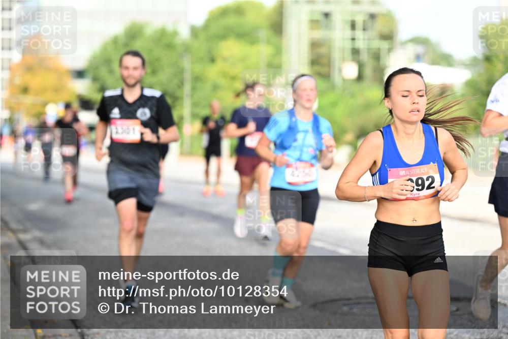 06.09.2026 - CURREX Alsterlauf Dr. Thomas Lammeyer http://msf.ph/oto/10128354 06.09.2026 09:48:57 Laufen 3301, 92 meine-sportfotos.de