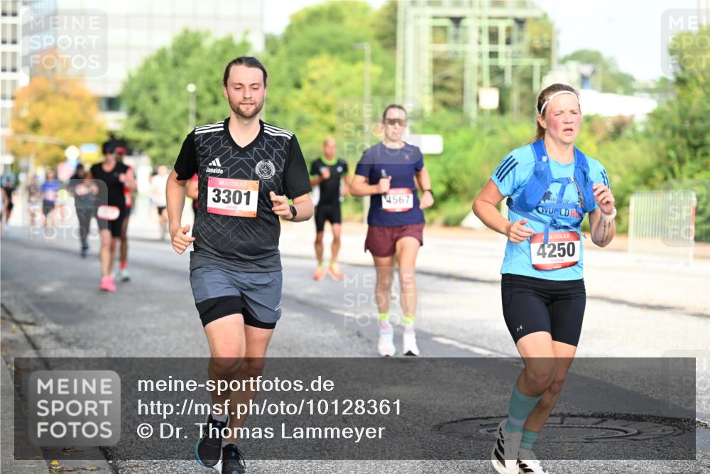 06.09.2026 - CURREX Alsterlauf Dr. Thomas Lammeyer http://msf.ph/oto/10128361 06.09.2026 09:48:58 Laufen 3301, 4567, 4250 meine-sportfotos.de