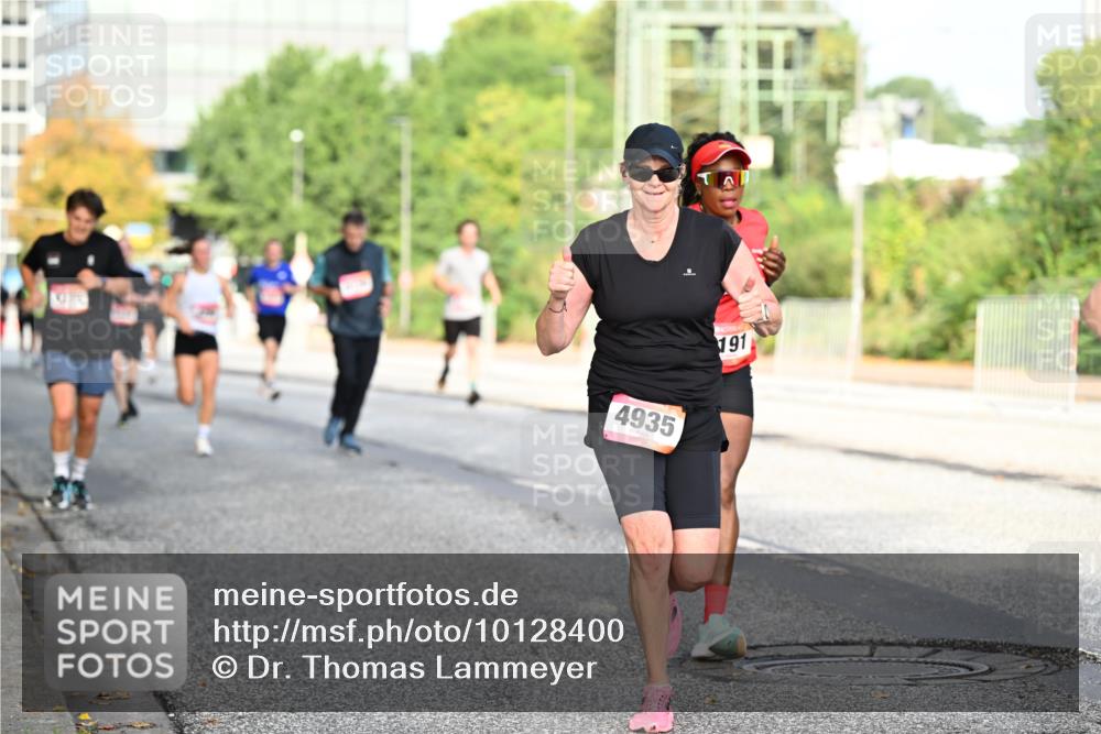 06.09.2026 - CURREX Alsterlauf Dr. Thomas Lammeyer http://msf.ph/oto/10128400 06.09.2026 09:49:03 Laufen 4935, 191 meine-sportfotos.de