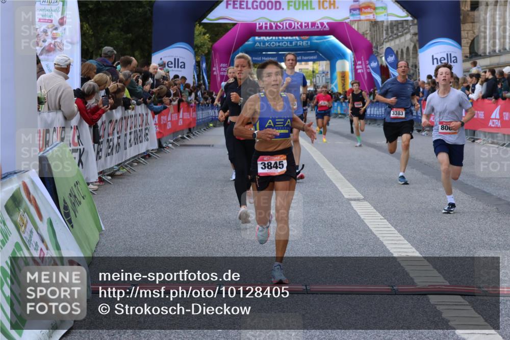 06.09.2026 - CURREX Alsterlauf Strokosch-Dieckow http://msf.ph/oto/10128405 06.09.2026 09:49:19 Ziel 1045, 2009, 2216, 3383, 3845, 3940, 4249, 4722, 4999, 5331, 5667, 5784, 5924, 6173, 6415, 8065 meine-sportfotos.de