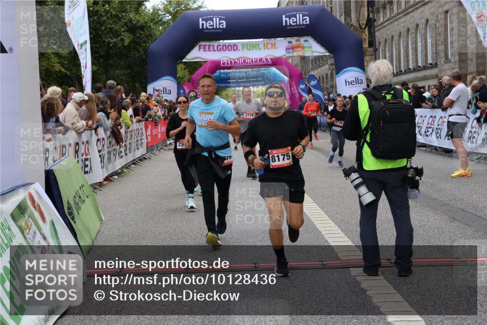 06.09.2026 - CURREX Alsterlauf Strokosch-Dieckow http://msf.ph/oto/10128436 06.09.2026 10:02:10 Ziel 2389, 2513, 2700, 3090, 3547, 3728, 3800, 3883, 4097, 4734, 5013, 5109, 5466, 5485, 5728, 8175 meine-sportfotos.de