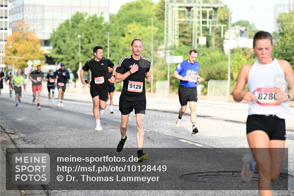 06.09.2026 - CURREX Alsterlauf Dr. Thomas Lammeyer http://msf.ph/oto/10128449 06.09.2026 09:49:09 Laufen 5882, 5129, 3289, 8280 meine-sportfotos.de