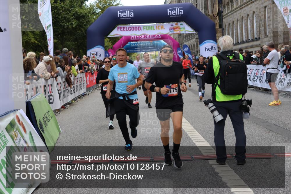 06.09.2026 - CURREX Alsterlauf Strokosch-Dieckow http://msf.ph/oto/10128457 06.09.2026 10:02:10 Ziel 2389, 2513, 2700, 3090, 3547, 3728, 3800, 3883, 4097, 4734, 5013, 5109, 5466, 5485, 5728, 8175 meine-sportfotos.de
