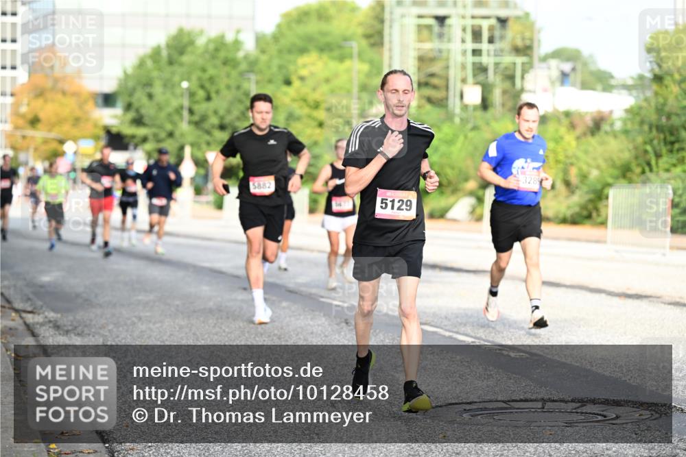 06.09.2026 - CURREX Alsterlauf Dr. Thomas Lammeyer http://msf.ph/oto/10128458 06.09.2026 09:49:09 Laufen 5882, 5129, 3289 meine-sportfotos.de