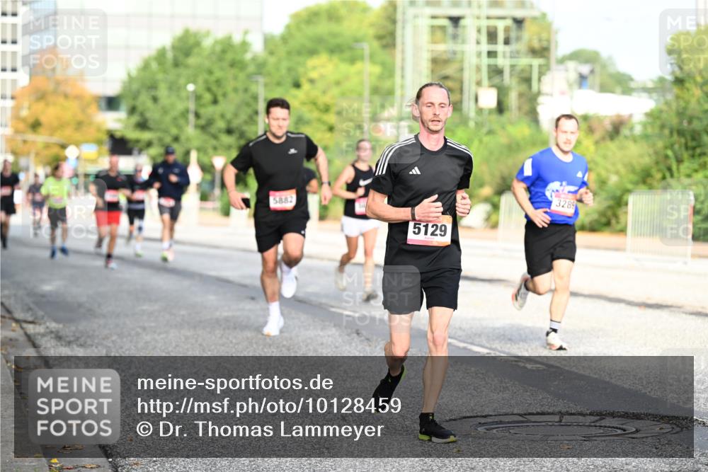 06.09.2026 - CURREX Alsterlauf Dr. Thomas Lammeyer http://msf.ph/oto/10128459 06.09.2026 09:49:09 Laufen 5882, 5129, 3289 meine-sportfotos.de