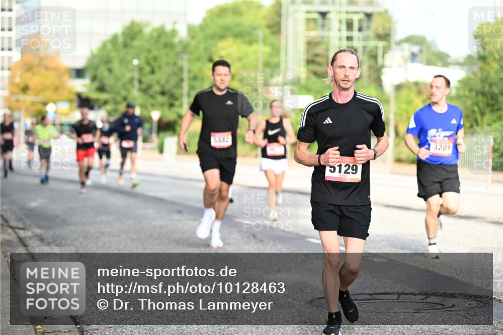 06.09.2026 - CURREX Alsterlauf Dr. Thomas Lammeyer http://msf.ph/oto/10128463 06.09.2026 09:49:10 Laufen 5129, 3289 meine-sportfotos.de