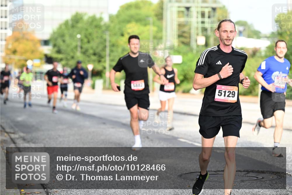 06.09.2026 - CURREX Alsterlauf Dr. Thomas Lammeyer http://msf.ph/oto/10128466 06.09.2026 09:49:10 Laufen 5129, 3289 meine-sportfotos.de