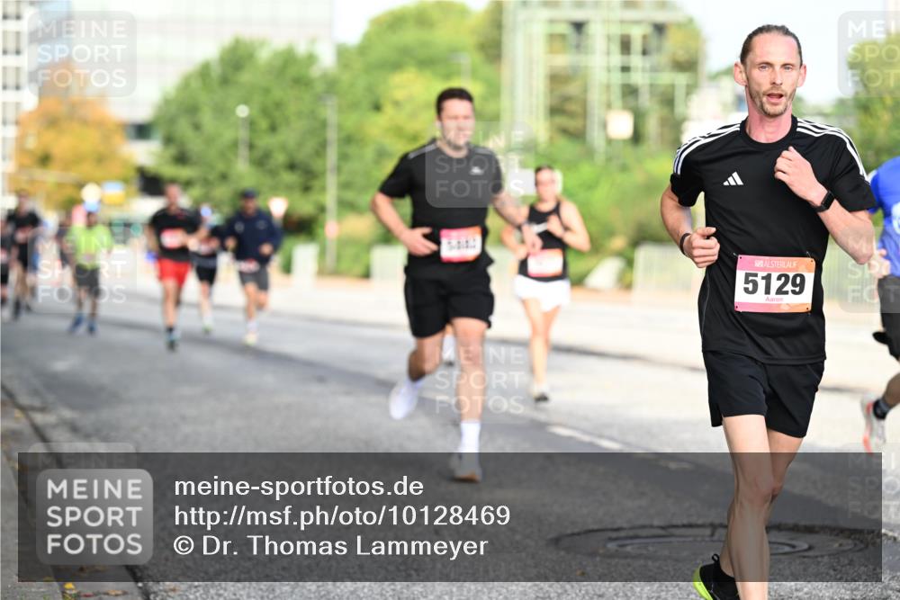 06.09.2026 - CURREX Alsterlauf Dr. Thomas Lammeyer http://msf.ph/oto/10128469 06.09.2026 09:49:10 Laufen 5129 meine-sportfotos.de