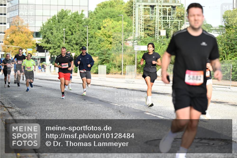06.09.2026 - CURREX Alsterlauf Dr. Thomas Lammeyer http://msf.ph/oto/10128484 06.09.2026 09:49:12 Laufen 3450, 4005, 4462, 5882 meine-sportfotos.de