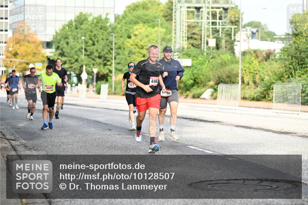 06.09.2026 - CURREX Alsterlauf Dr. Thomas Lammeyer http://msf.ph/oto/10128507 06.09.2026 09:49:14 Laufen 4005, 321, 446, 58 meine-sportfotos.de