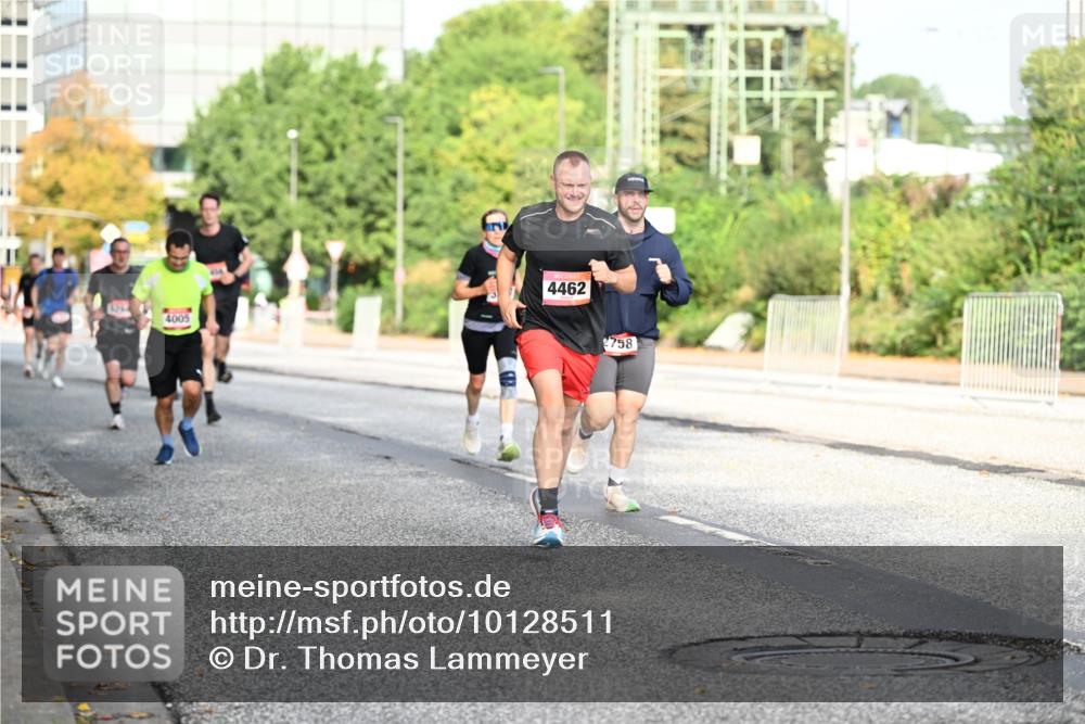 06.09.2026 - CURREX Alsterlauf Dr. Thomas Lammeyer http://msf.ph/oto/10128511 06.09.2026 09:49:15 Laufen 4005, 4462, 2758 meine-sportfotos.de