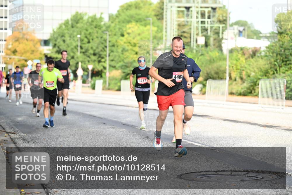 06.09.2026 - CURREX Alsterlauf Dr. Thomas Lammeyer http://msf.ph/oto/10128514 06.09.2026 09:49:15 Laufen 4005, 3217, 4462 meine-sportfotos.de