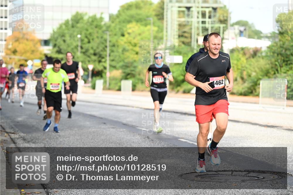 06.09.2026 - CURREX Alsterlauf Dr. Thomas Lammeyer http://msf.ph/oto/10128519 06.09.2026 09:49:16 Laufen 462 meine-sportfotos.de