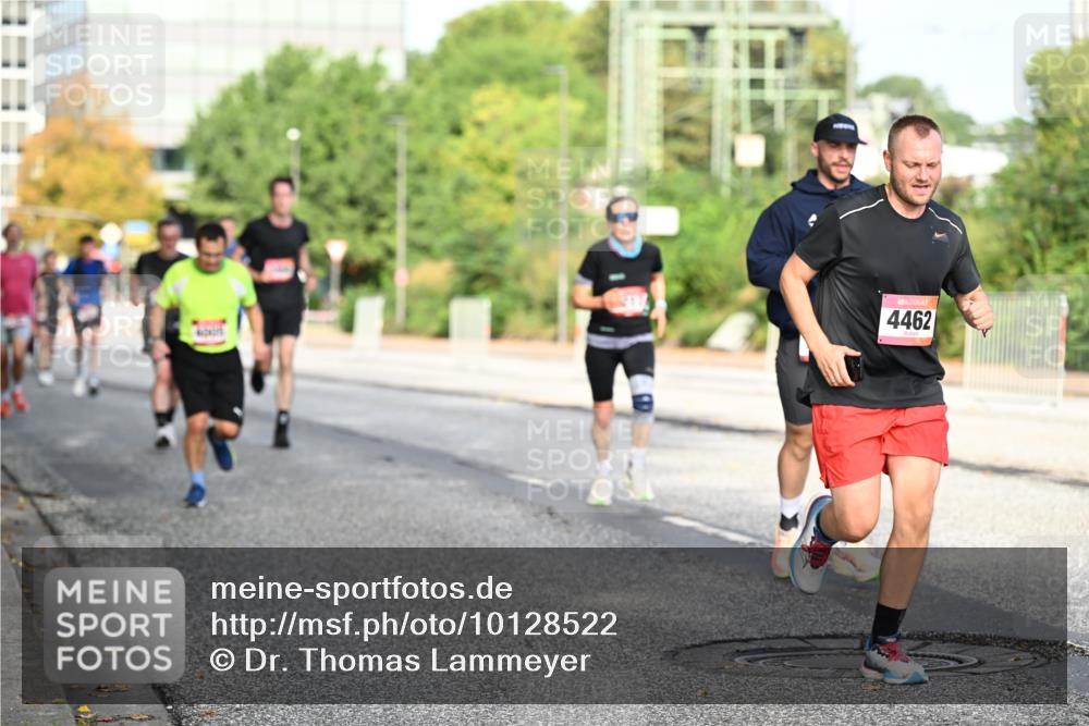 06.09.2026 - CURREX Alsterlauf Dr. Thomas Lammeyer http://msf.ph/oto/10128522 06.09.2026 09:49:16 Laufen 4462 meine-sportfotos.de