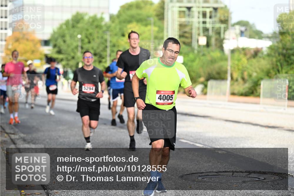 06.09.2026 - CURREX Alsterlauf Dr. Thomas Lammeyer http://msf.ph/oto/10128555 06.09.2026 09:49:19 Laufen 5294, 4005 meine-sportfotos.de