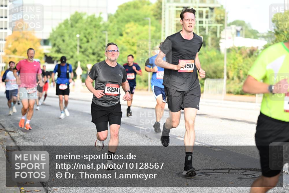 06.09.2026 - CURREX Alsterlauf Dr. Thomas Lammeyer http://msf.ph/oto/10128567 06.09.2026 09:49:20 Laufen 2799, 5294, 832, 450 meine-sportfotos.de
