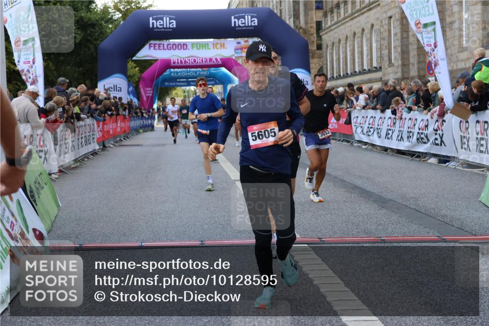 06.09.2026 - CURREX Alsterlauf Strokosch-Dieckow http://msf.ph/oto/10128595 06.09.2026 09:49:31 Ziel 2112, 2373, 2812, 3033, 3246, 3876, 4275, 4896, 4999, 5605, 5760, 6105, 6123, 6181, 6240, 8073 meine-sportfotos.de