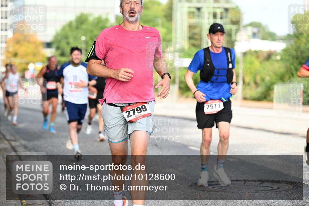 06.09.2026 - CURREX Alsterlauf Dr. Thomas Lammeyer http://msf.ph/oto/10128600 06.09.2026 09:49:24 Laufen 2799, 2511 meine-sportfotos.de