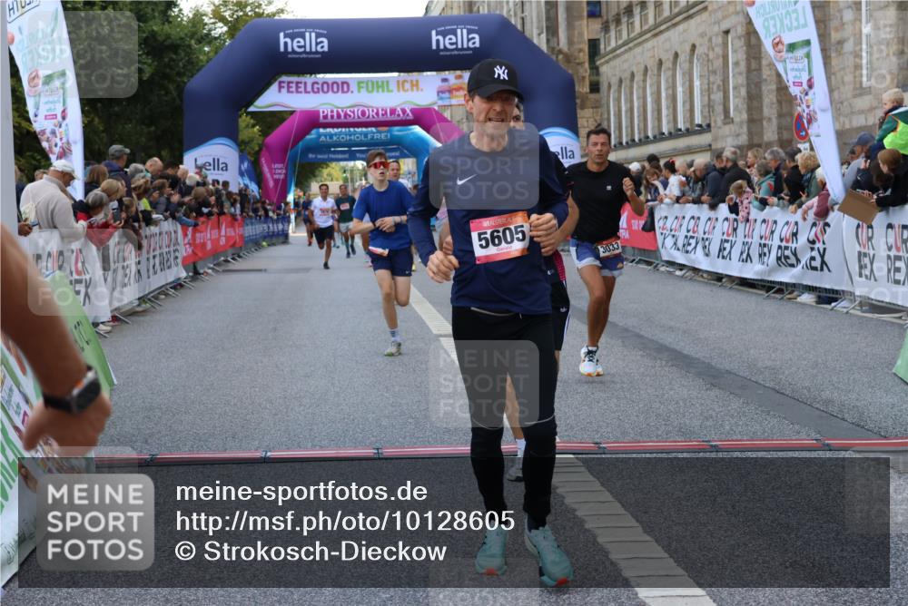 06.09.2026 - CURREX Alsterlauf Strokosch-Dieckow http://msf.ph/oto/10128605 06.09.2026 09:49:31 Ziel 2112, 2373, 2812, 3033, 3246, 3876, 4275, 4896, 4999, 5605, 5760, 6105, 6123, 6181, 6240, 8073 meine-sportfotos.de