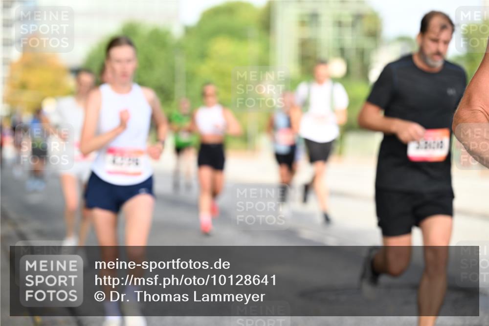 06.09.2026 - CURREX Alsterlauf Dr. Thomas Lammeyer http://msf.ph/oto/10128641 06.09.2026 09:49:30 Laufen  meine-sportfotos.de
