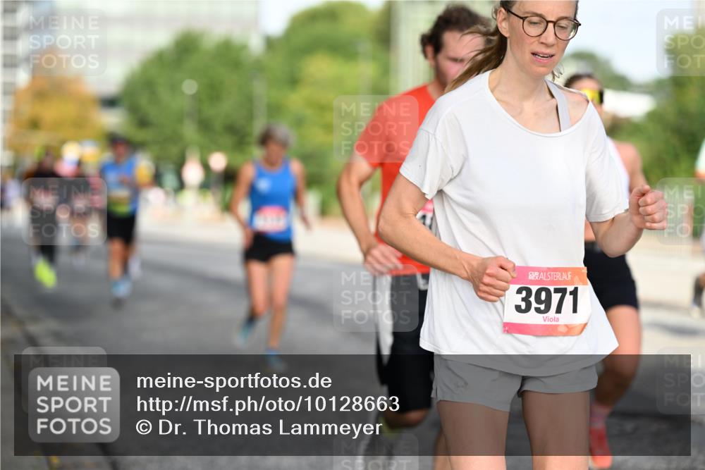 06.09.2026 - CURREX Alsterlauf Dr. Thomas Lammeyer http://msf.ph/oto/10128663 06.09.2026 09:49:33 Laufen 3971 meine-sportfotos.de