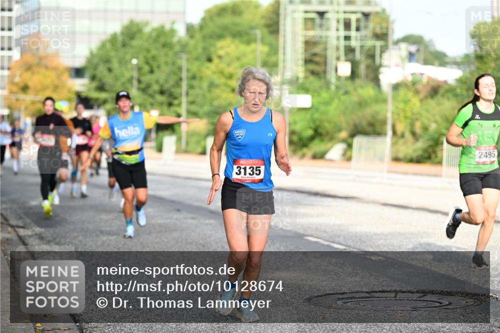 06.09.2026 - CURREX Alsterlauf Dr. Thomas Lammeyer http://msf.ph/oto/10128674 06.09.2026 09:49:34 Laufen 3135, 2495 meine-sportfotos.de