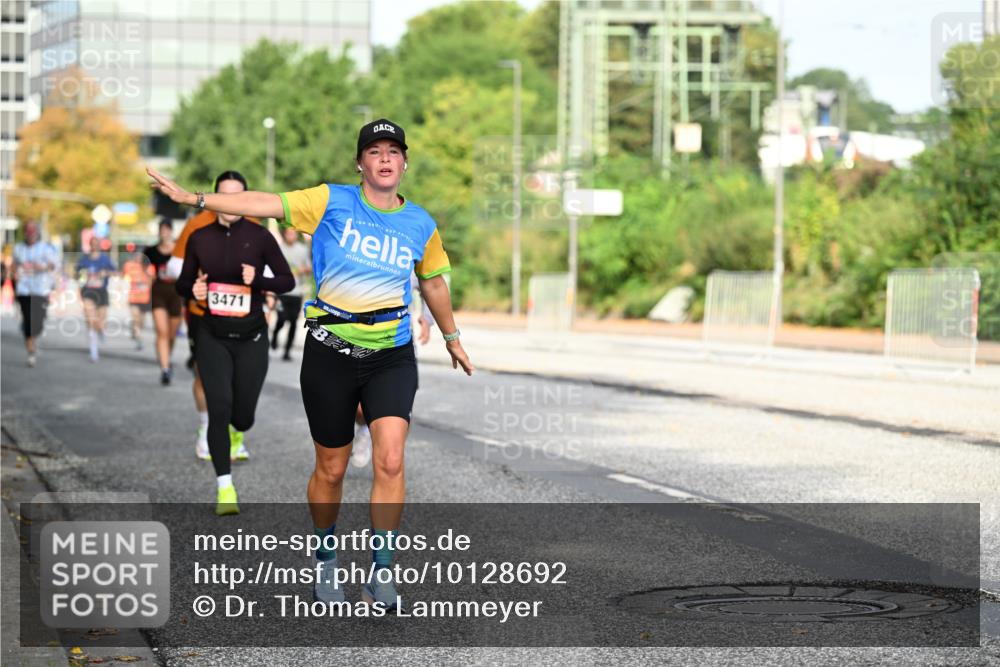 06.09.2026 - CURREX Alsterlauf Dr. Thomas Lammeyer http://msf.ph/oto/10128692 06.09.2026 09:49:36 Laufen 3471 meine-sportfotos.de