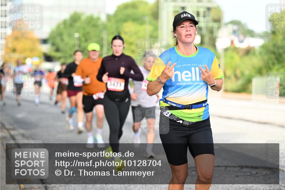 06.09.2026 - CURREX Alsterlauf Dr. Thomas Lammeyer http://msf.ph/oto/10128704 06.09.2026 09:49:38 Laufen 3471 meine-sportfotos.de