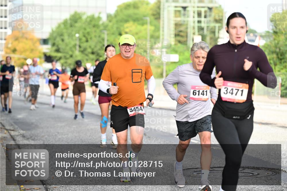 06.09.2026 - CURREX Alsterlauf Dr. Thomas Lammeyer http://msf.ph/oto/10128715 06.09.2026 09:49:39 Laufen 5454, 6141, 3471 meine-sportfotos.de