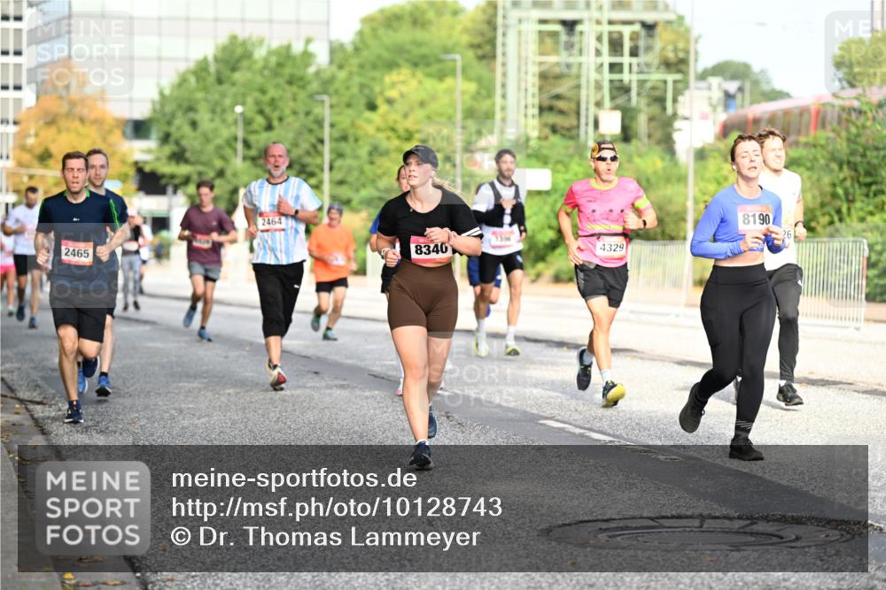 06.09.2026 - CURREX Alsterlauf Dr. Thomas Lammeyer http://msf.ph/oto/10128743 06.09.2026 09:49:42 Laufen 2465, 2464, 8190, 8340, 4329 meine-sportfotos.de