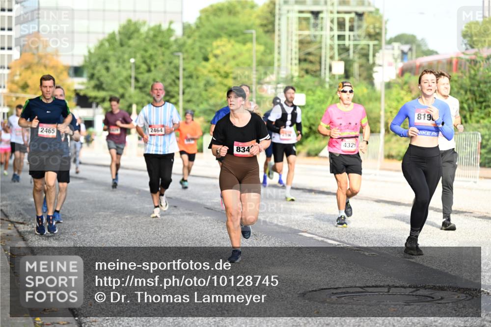 06.09.2026 - CURREX Alsterlauf Dr. Thomas Lammeyer http://msf.ph/oto/10128745 06.09.2026 09:49:42 Laufen 2464, 2465, 834, 4329, 819 meine-sportfotos.de