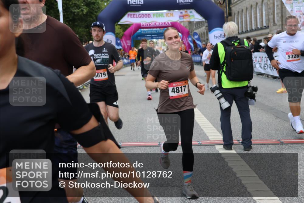 06.09.2026 - CURREX Alsterlauf Strokosch-Dieckow http://msf.ph/oto/10128762 06.09.2026 10:02:23 Ziel 2147, 2817, 3447, 3613, 4363, 4459, 4817, 4872, 5075, 5079, 5328, 5539, 5540, 5655, 5772, 5893, 6207, 6233, 6383 meine-sportfotos.de