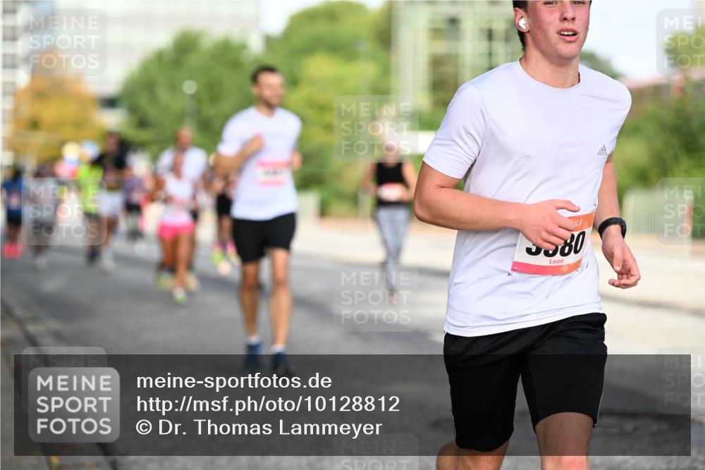 06.09.2026 - CURREX Alsterlauf Dr. Thomas Lammeyer http://msf.ph/oto/10128812 06.09.2026 09:49:50 Laufen  meine-sportfotos.de