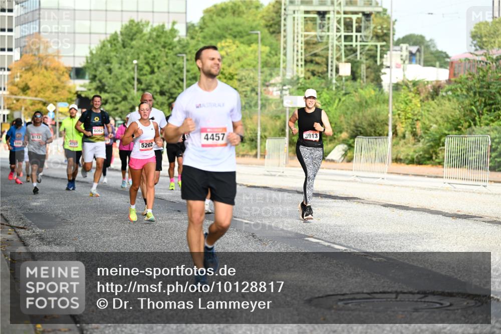 06.09.2026 - CURREX Alsterlauf Dr. Thomas Lammeyer http://msf.ph/oto/10128817 06.09.2026 09:49:50 Laufen 8173, 2707, 6062, 5202, 4457, 3913 meine-sportfotos.de