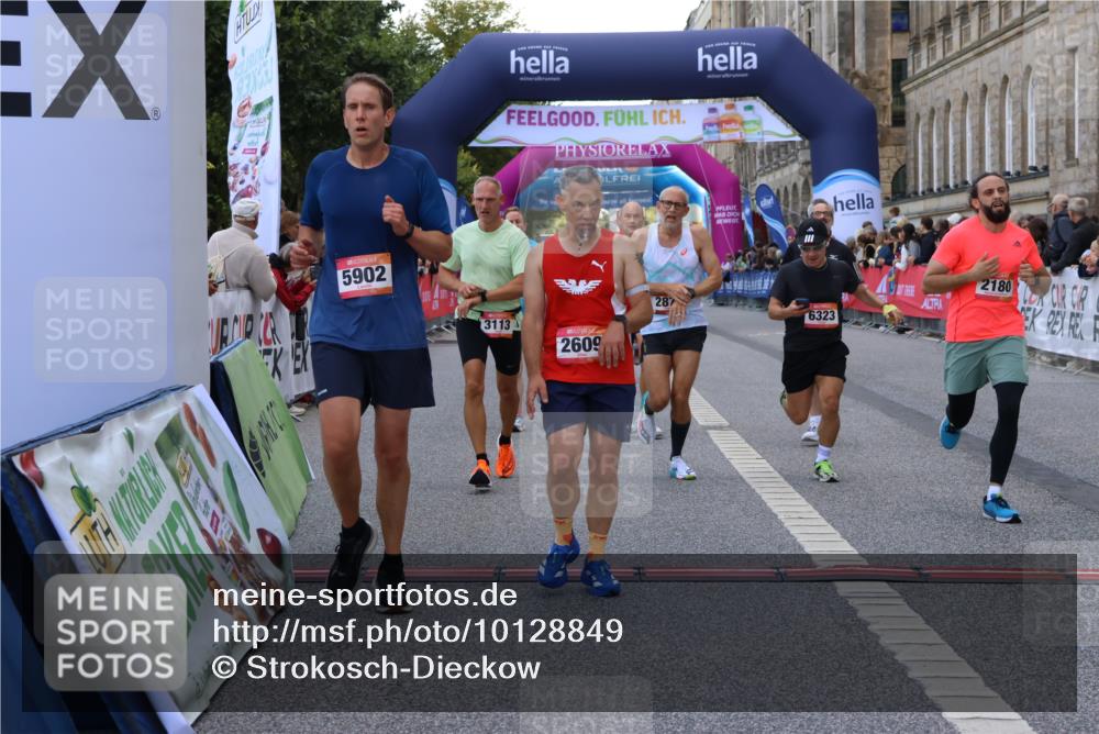 06.09.2026 - CURREX Alsterlauf Strokosch-Dieckow http://msf.ph/oto/10128849 06.09.2026 09:49:47 Ziel 2180, 2609, 2870, 2961, 3063, 3113, 3223, 3368, 4112, 4212, 5175, 5347, 5902, 6323, 8234, 8337 meine-sportfotos.de