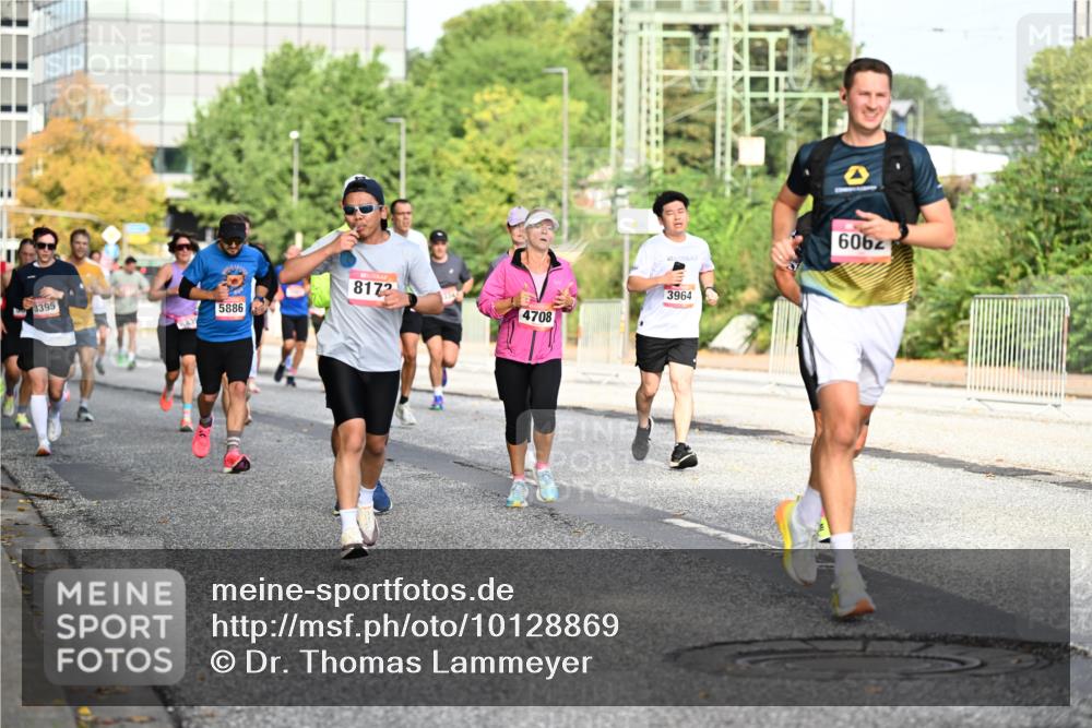 06.09.2026 - CURREX Alsterlauf Dr. Thomas Lammeyer http://msf.ph/oto/10128869 06.09.2026 09:49:55 Laufen 8172, 3395, 5886, 4708, 6062, 3964 meine-sportfotos.de