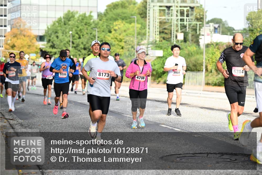 06.09.2026 - CURREX Alsterlauf Dr. Thomas Lammeyer http://msf.ph/oto/10128871 06.09.2026 09:49:56 Laufen 6314, 3964, 3395, 5886, 8173, 4708 meine-sportfotos.de