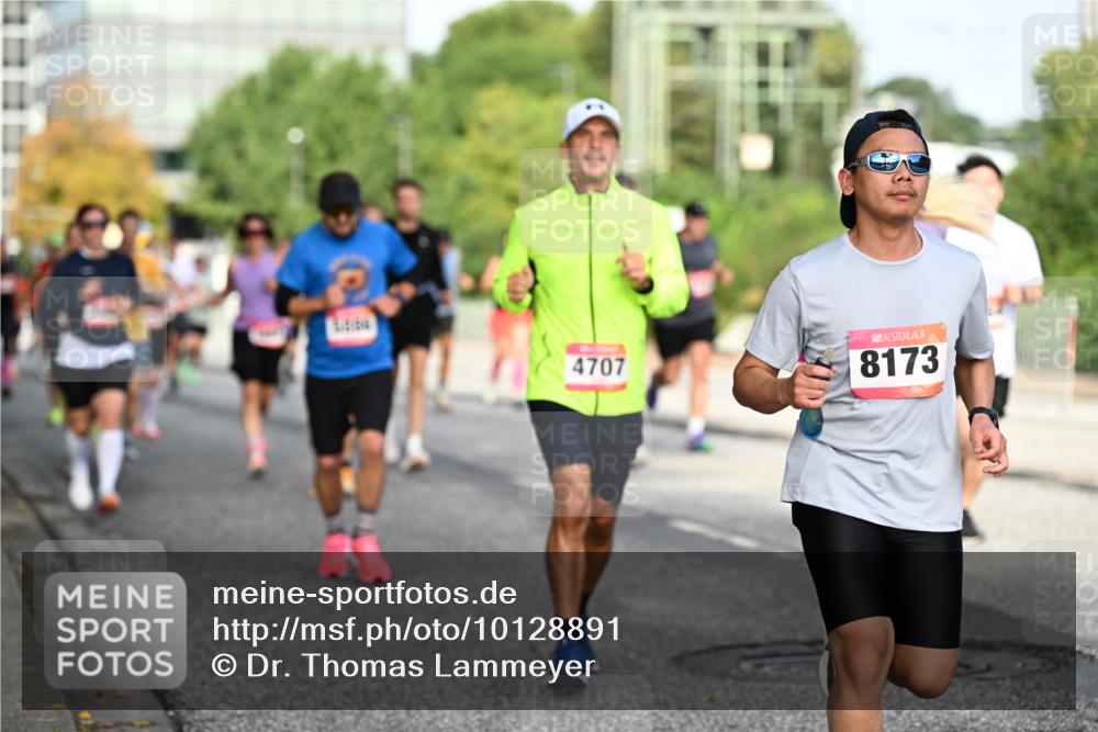 06.09.2026 - CURREX Alsterlauf Dr. Thomas Lammeyer http://msf.ph/oto/10128891 06.09.2026 09:49:58 Laufen 4707, 8173 meine-sportfotos.de