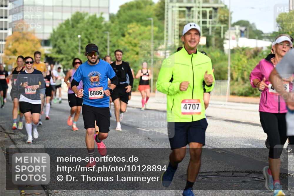06.09.2026 - CURREX Alsterlauf Dr. Thomas Lammeyer http://msf.ph/oto/10128894 06.09.2026 09:49:58 Laufen 339, 5886, 4707 meine-sportfotos.de